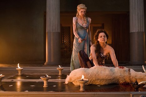 Viva Bianca, Lucy Lawless - Spartacus - A Place in This World - De la película