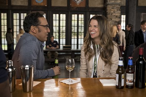 Aasif Mandvi, Sutton Foster - Younger - Forged in Fire - Photos