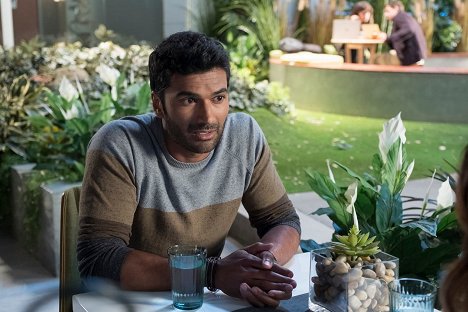 Sendhil Ramamurthy - Reverie - Altum Somnum - Filmfotos