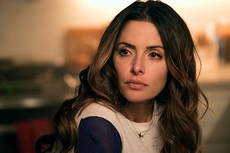 Sarah Shahi - Reverie - The Key - Photos