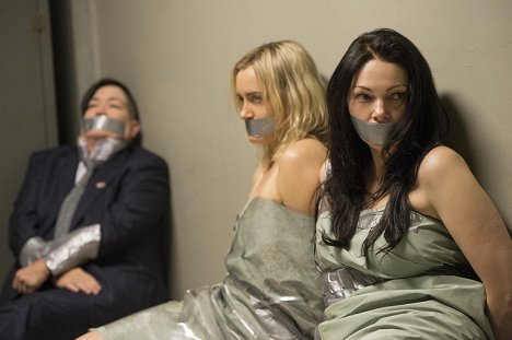 Taylor Schilling, Laura Prepon - Orange Is the New Black - The Reverse Midas Touch - Photos