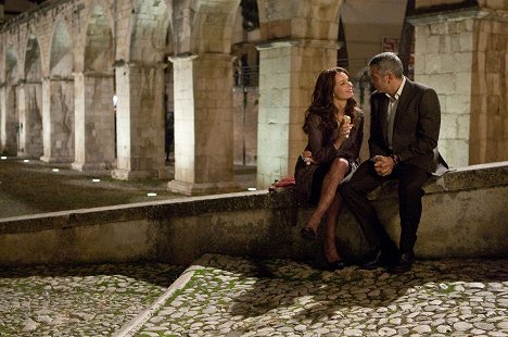 Violante Placido, George Clooney - El americano - De la película