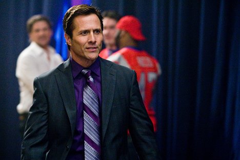 Rob Estes - Necessary Roughness - Shrink or Swim - De la película