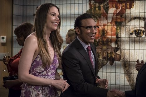 Sutton Foster, Aasif Mandvi - Younger - A Novel Marriage - Photos
