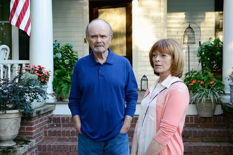 Kurtwood Smith, Frances Fisher - Resurrection - Miracles - Van film