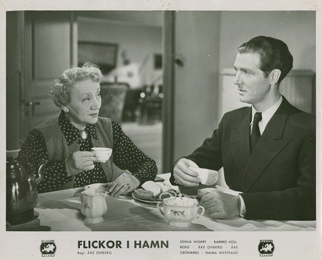 Naima Wifstrand, Åke Ohberg - Flickor i hamn - Lobby Cards