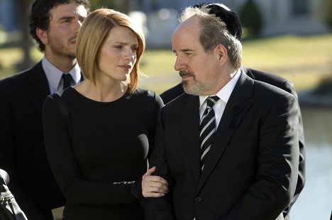 Kathleen Rose Perkins, John Pankow - Episodes - Episode 3 - Film