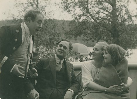 Carl-Gunnar Wingård, Albin Lindahl, Maja Cassel
