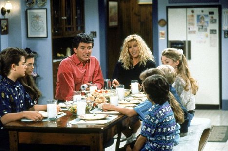 Brandon Call, Angela Watson, Patrick Duffy, Suzanne Somers, Staci Keanan - Step by Step - Rules of the House - Photos