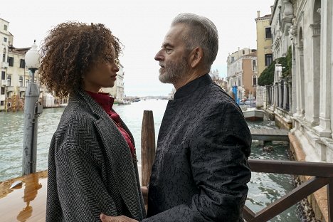 Elarica Johnson, Trevor Eve - A Discovery of Witches - Episode 3 - Photos