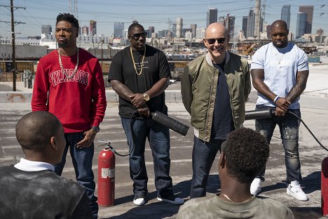 London Brown, Donovan W. Carter, Rob Corddry, Terrell Suggs - Ballers - The Devil You Know - Van film