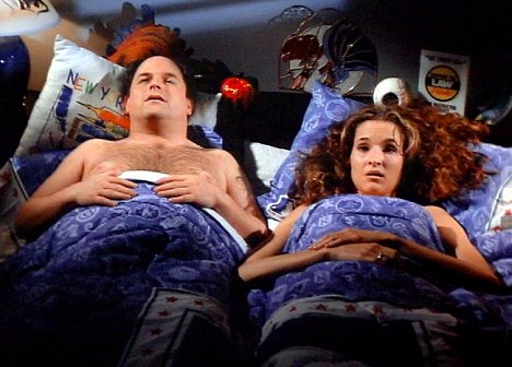 Jason Alexander, Marla Sucharetza - Seinfeld - The Fusilli Jerry - Photos