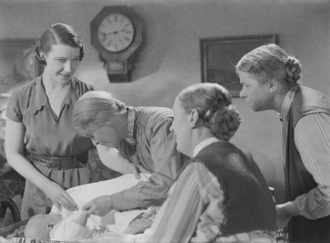 Ester Roeck Hansen, Constance Byström, Julia Cæsar - Svarta rosor - Filmfotók