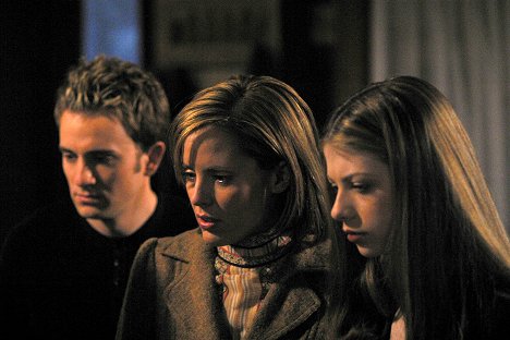 Tom Lenk, Emma Caulfield Ford, Michelle Trachtenberg - Buffy, cazavampiros - The Killer in Me - De la película