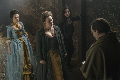 Jessica Brown Findlay, Samantha Morton, Kate Fleetwood - Harlots - Episode 7 - De la película