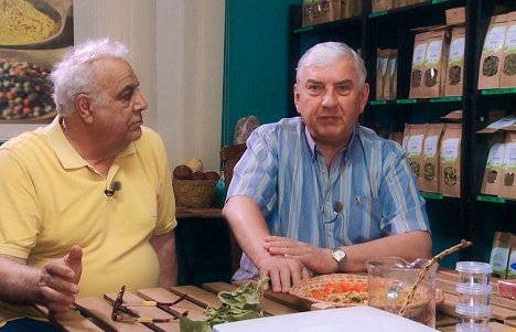 George Agathonikiadis, Miroslav Donutil - Vůně kyperské kuchyně s Miroslavem Donutilem - Epizoda 4 - Z filmu