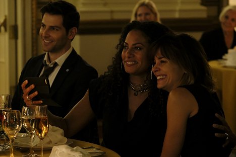 David Giuntoli, Christina Moses, Stephanie Szostak - A Million Little Things - Väter - Filmfotos