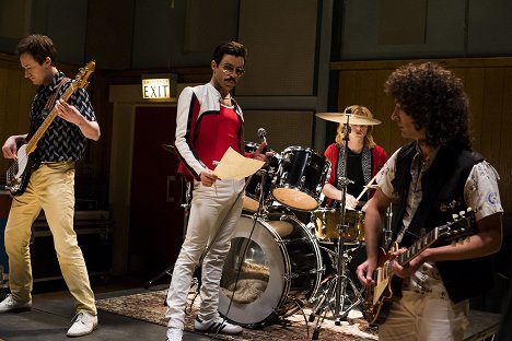 Joseph Mazzello, Rami Malek, Ben Hardy, Gwilym Lee - Bohemian Rhapsody - Z filmu