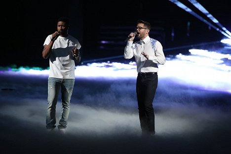 Usher - The Voice - Photos