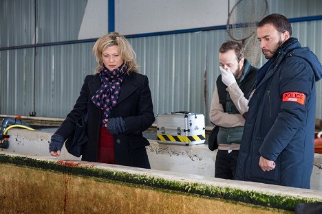 Cécile Bois, Vincent Steinebach, Raphaël Lenglet - Candice Renoir - La Curiosité est un vilain défaut - Photos