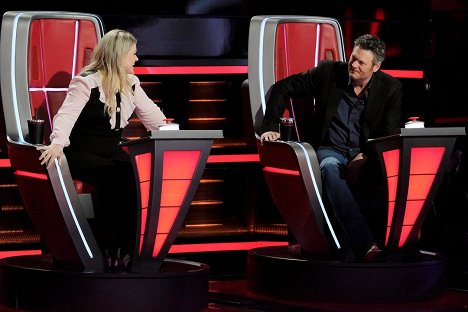 Kelly Clarkson, Blake Shelton - The Voice - Photos