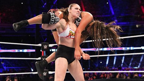 Ronda Rousey - WWE Super Show-Down - Z filmu