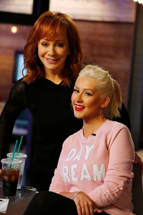 Christina Aguilera - The Voice - Van de set