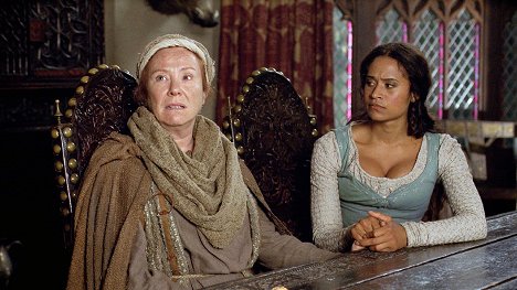 Melanie Hill, Angel Coulby