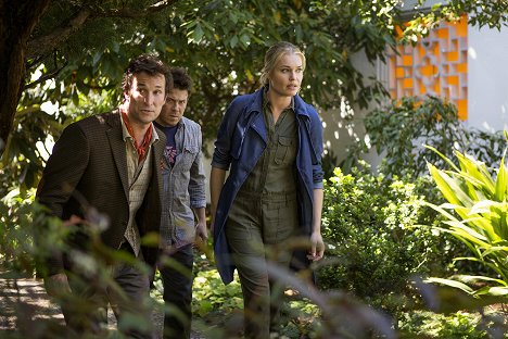 Noah Wyle, Christian Kane, Rebecca Romijn