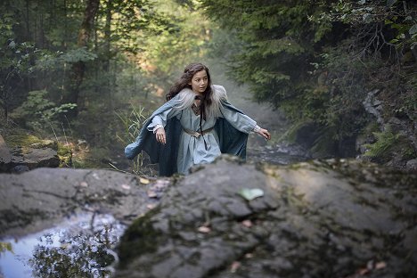 Ellinea Siambalis - Halvdan Viking - Filmfotók