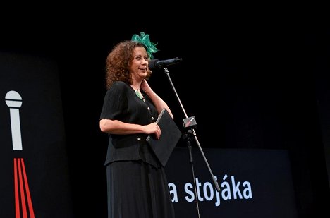 Ester Kočičková - On the Stand in the Cinema - Photos
