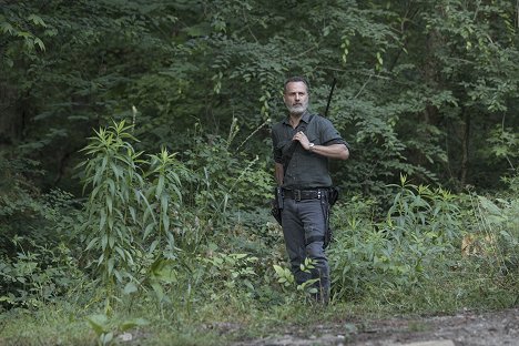 Andrew Lincoln - The Walking Dead - The Bridge - Photos