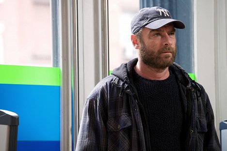 Liev Schreiber - Ray Donovan - Staten Island, Part One - Z filmu