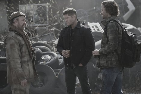 Jensen Ackles, Jared Padalecki - Supernatural - Apocalypse Now - Photos