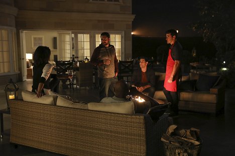 James Roday Rodriguez, David Giuntoli, Ron Livingston - A Million Little Things - Friday Night Dinner - De la película