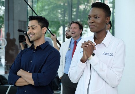 Manish Dayal, Shaunette Renée Wilson - The Resident - About Time - Photos