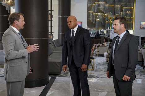 Drew Waters, LL Cool J, Chris O'Donnell - NCIS: Los Angeles - The Prince - Van film