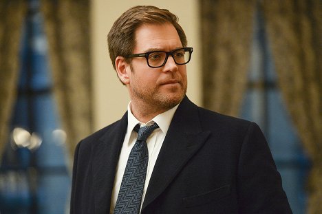 Michael Weatherly - Bull - Home for the Holidays - Photos