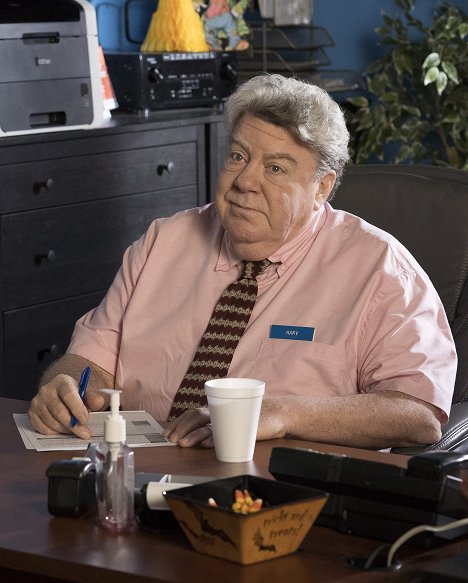 George Wendt - Fresh Off the Boat - Workin' the 'Ween - Photos