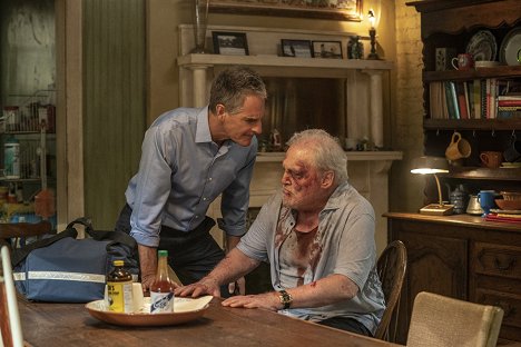 Scott Bakula, Stacy Keach - Námořní vyšetřovací služba: New Orleans - V krvi - Z filmu