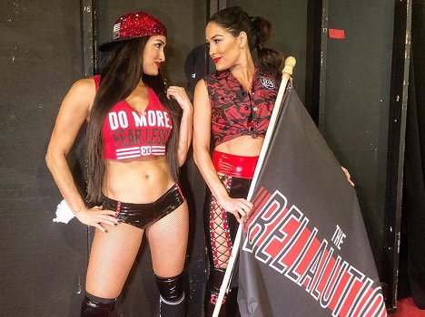 Nicole Garcia, Brianna Garcia - WWE Evolution - Dreharbeiten