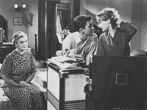 Lucile Watson, James Stewart, Carole Lombard - Made for Each Other - Filmfotos