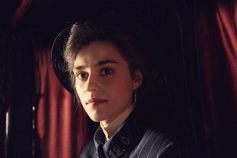 Rebecca Liddiard - Houdini a Doyle: Londýnske záhady - A Dish of Adharma - Z filmu