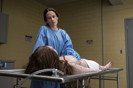 Elizabeth Reaser - The Haunting - Otevřená rakev - Z filmu