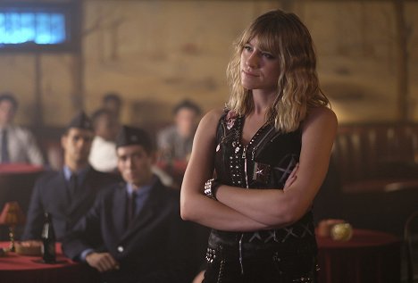 Brit Morgan - Riverdale - Chapter Thirty-Eight: As Above, So Below - Photos