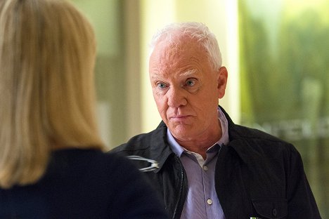 Malcolm McDowell - Franklin & Bash - Shoot to Thrill - Photos