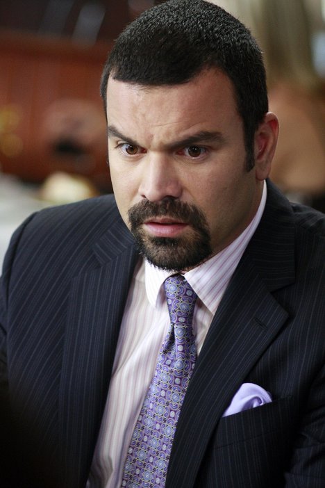 Ricardo Chavira - Desperate Housewives - Never Judge a Lady by Her Lover - Photos
