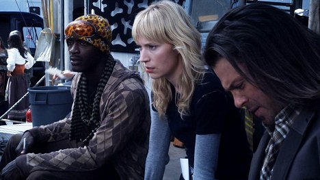 Aldis Hodge, Beth Riesgraf, Christian Kane - Lépéselőnyben - The Stork Job - Filmfotók