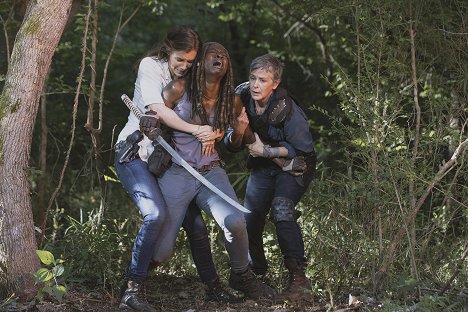 Lauren Cohan, Danai Gurira, Melissa McBride - The Walking Dead - What Comes After - Photos