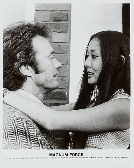 Clint Eastwood, Adele Yoshioka - A Magnum ereje - Vitrinfotók